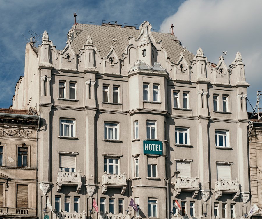 Baross City Hotel  3*