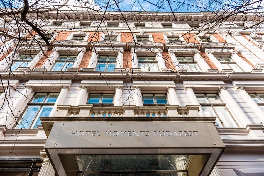 Moments Hotel 4*
