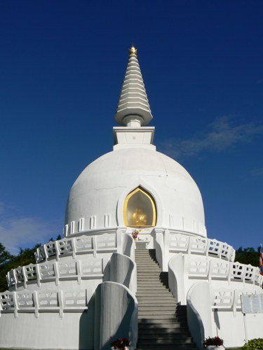 Заласанто - буддисткая ступа