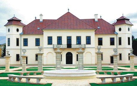 Калоча  - хайош